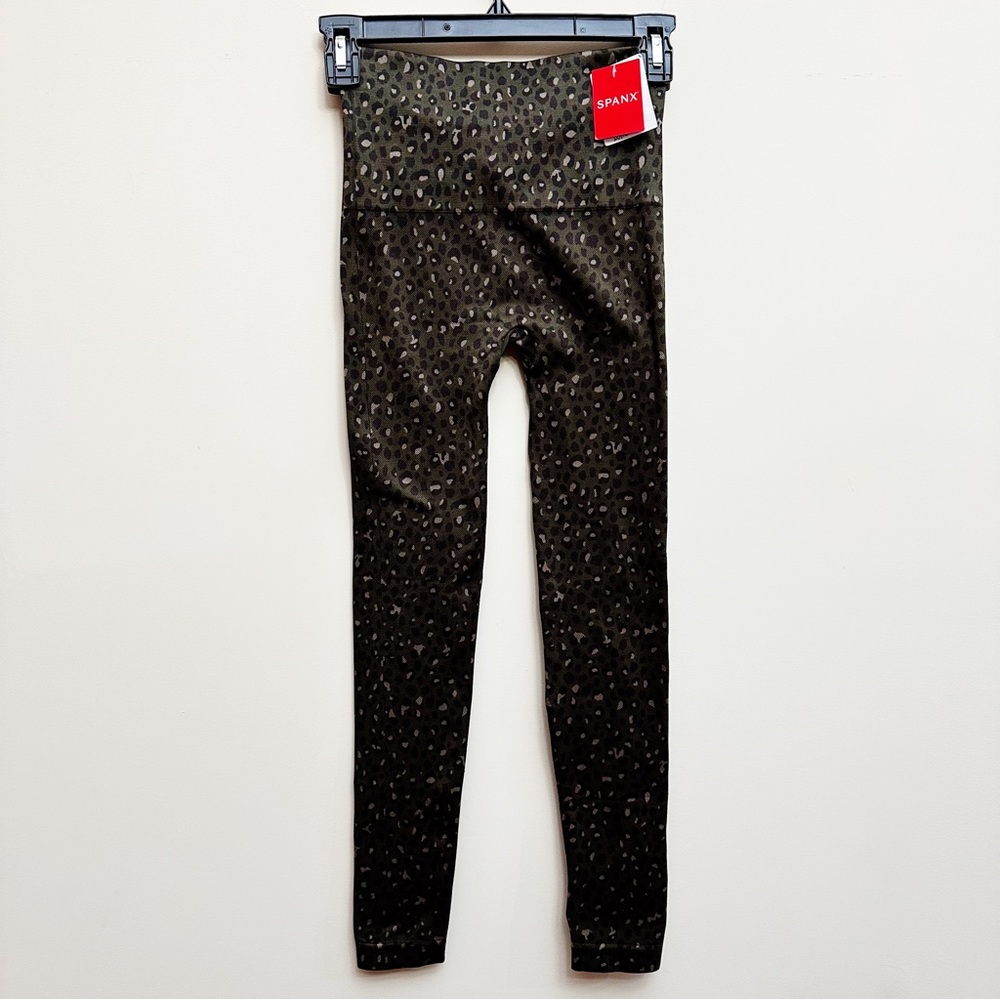 Spanx NWT Olive Leopard Look at Me Now Leggings - Picture 3 of 6